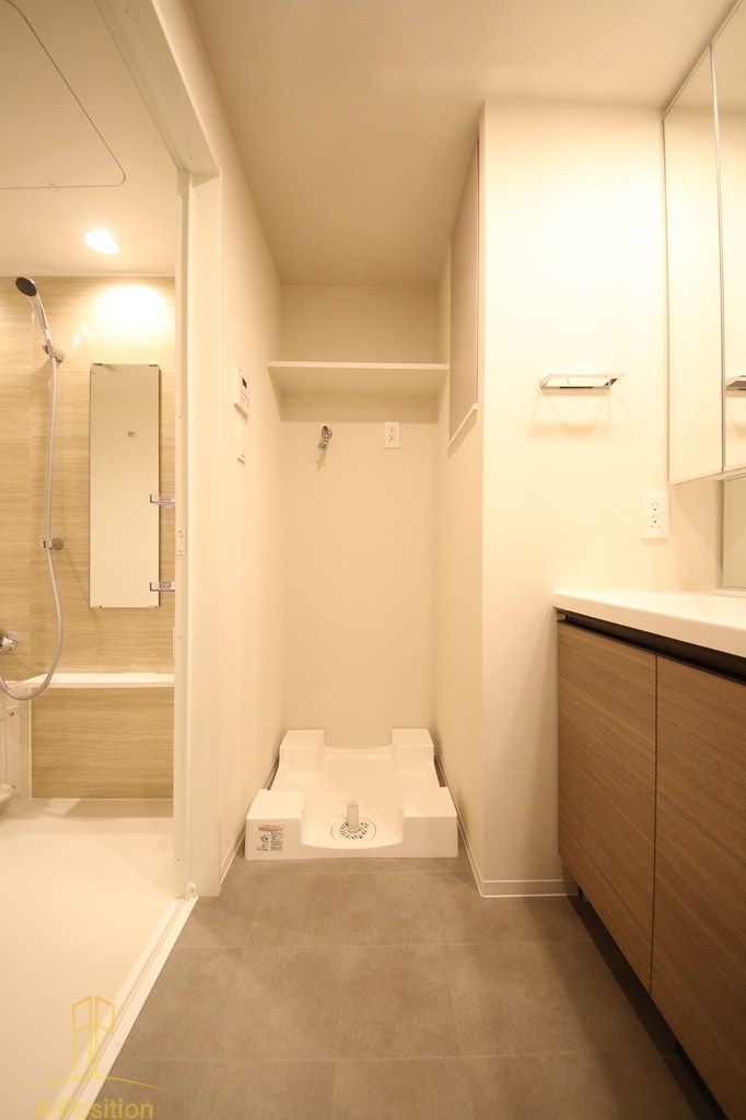 コンフォリア・リヴ本町WEST Q