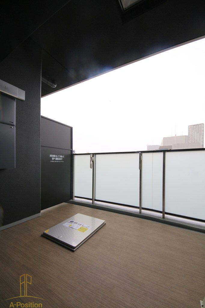 コンフォリア・リヴ本町WEST Q