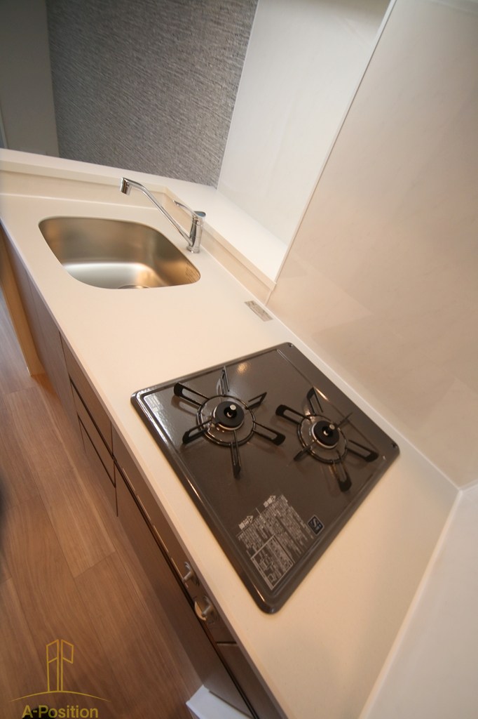 コンフォリア・リヴ本町WEST Q