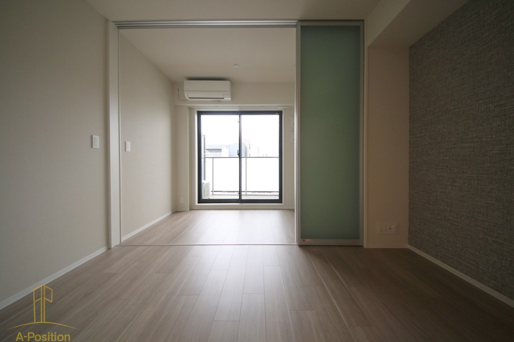 コンフォリア・リヴ本町WEST Q