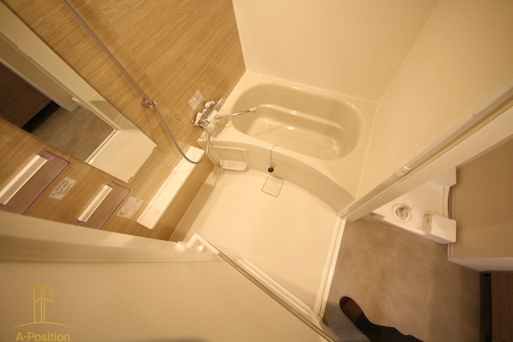 コンフォリア・リヴ本町WEST Q