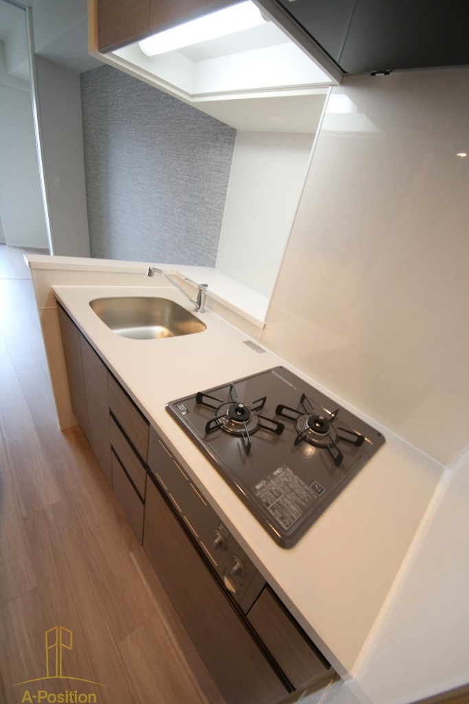 コンフォリア・リヴ本町WEST Q