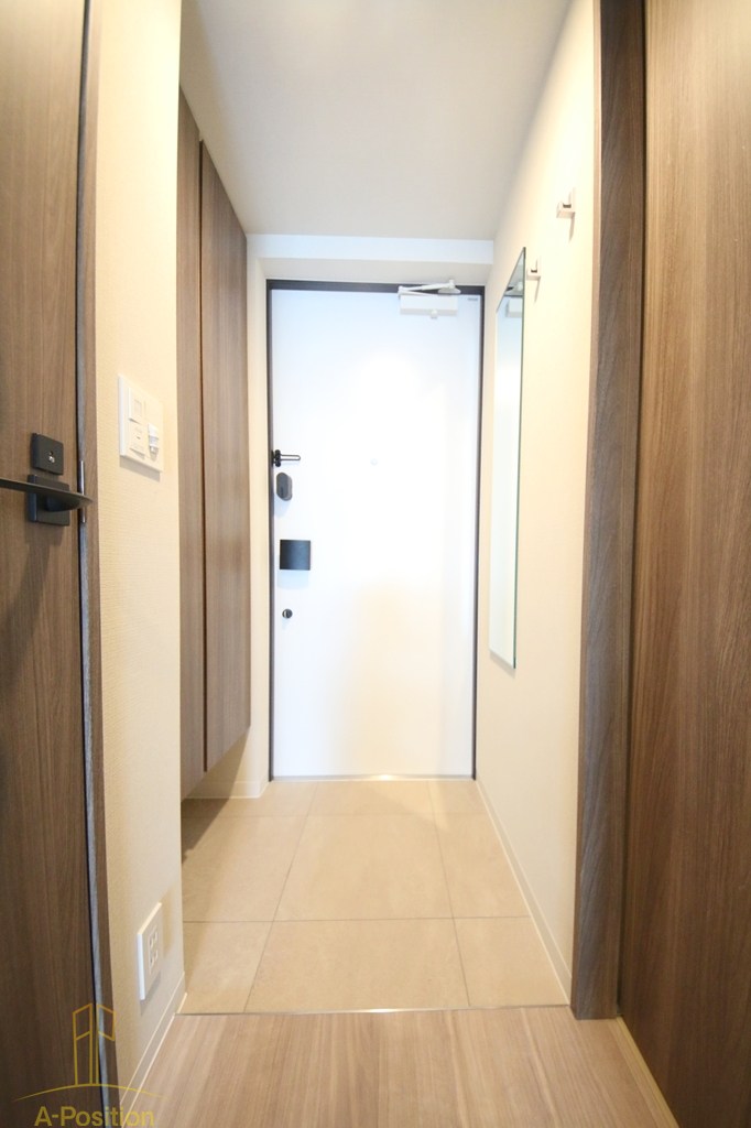 コンフォリア・リヴ本町WEST Q