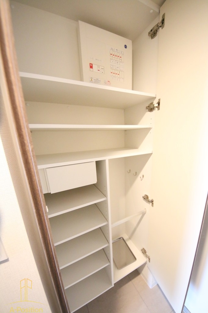 コンフォリア・リヴ本町WEST Q