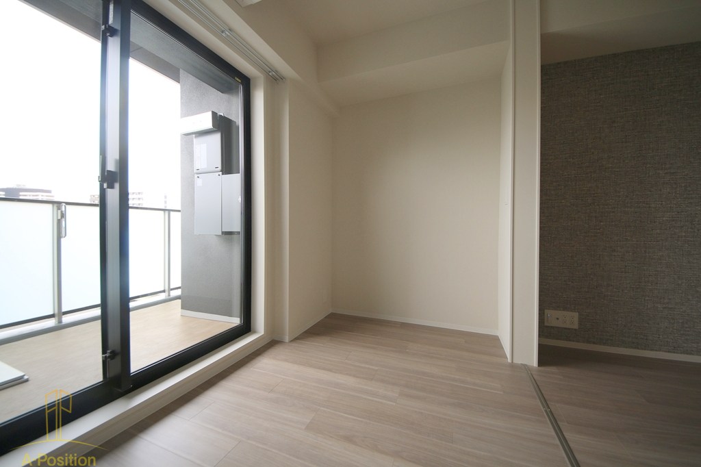 コンフォリア・リヴ本町WEST Q