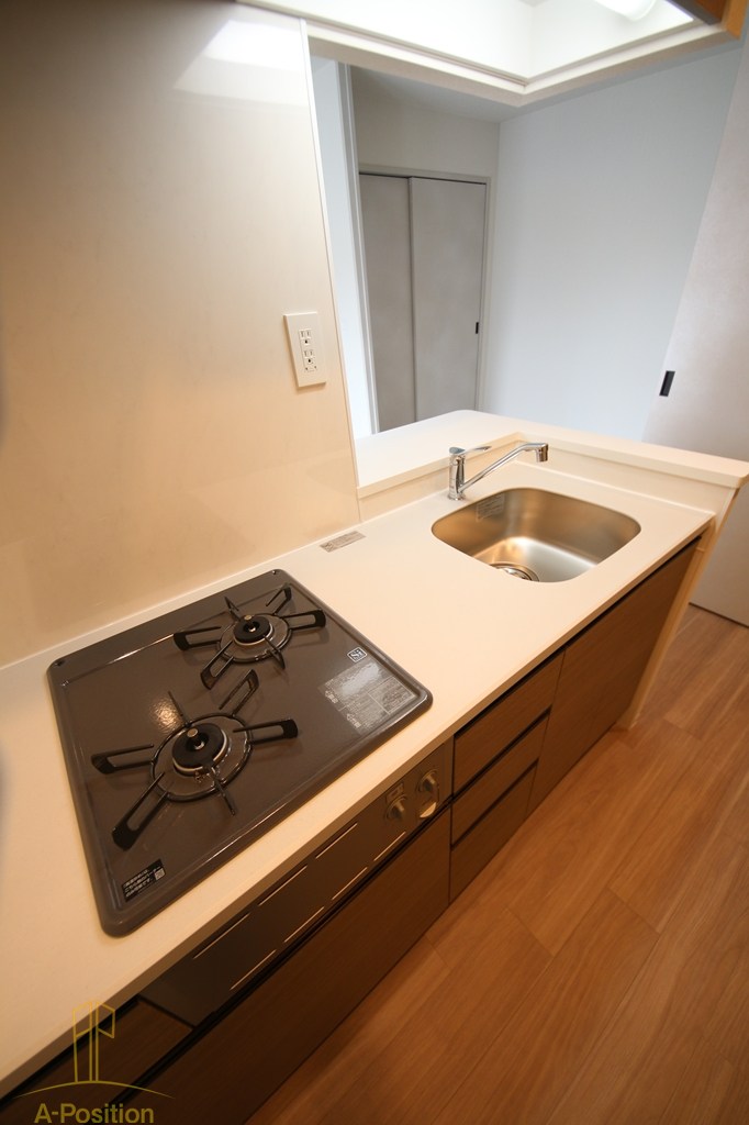 コンフォリア・リヴ本町WEST Q