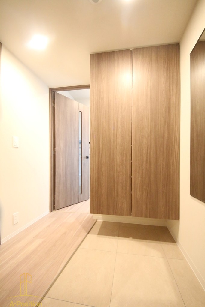 コンフォリア・リヴ本町WEST Q