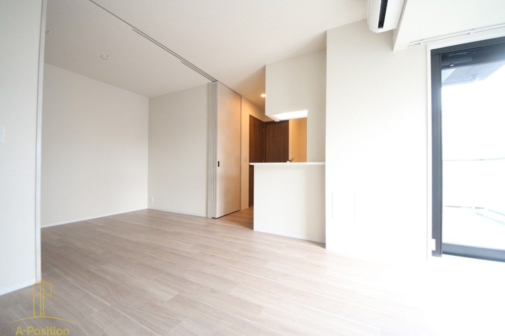 コンフォリア・リヴ本町WEST Q