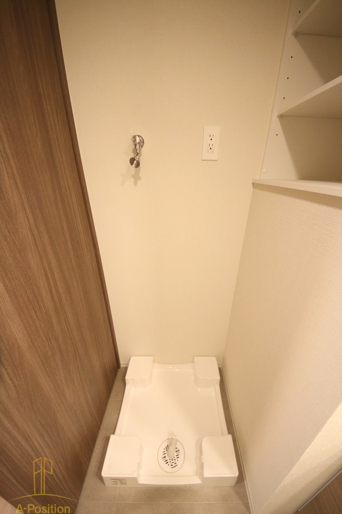 コンフォリア・リヴ本町WEST Q