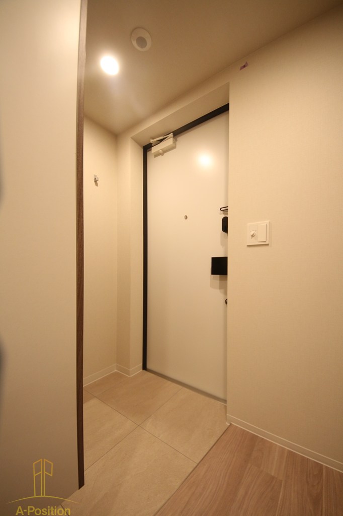 コンフォリア・リヴ本町WEST Q