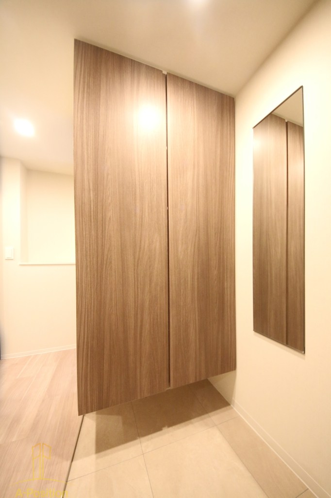 コンフォリア・リヴ本町WEST Q