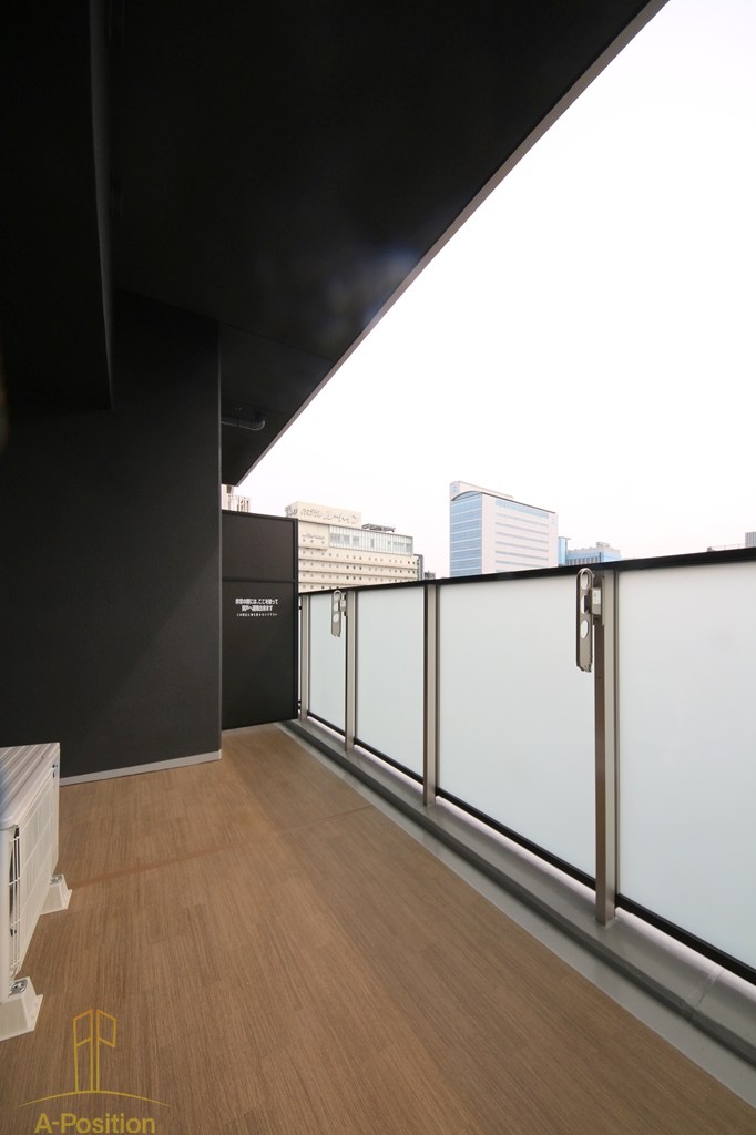 コンフォリア・リヴ本町WEST Q