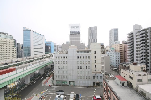 コンフォリア・リヴ本町WEST Q