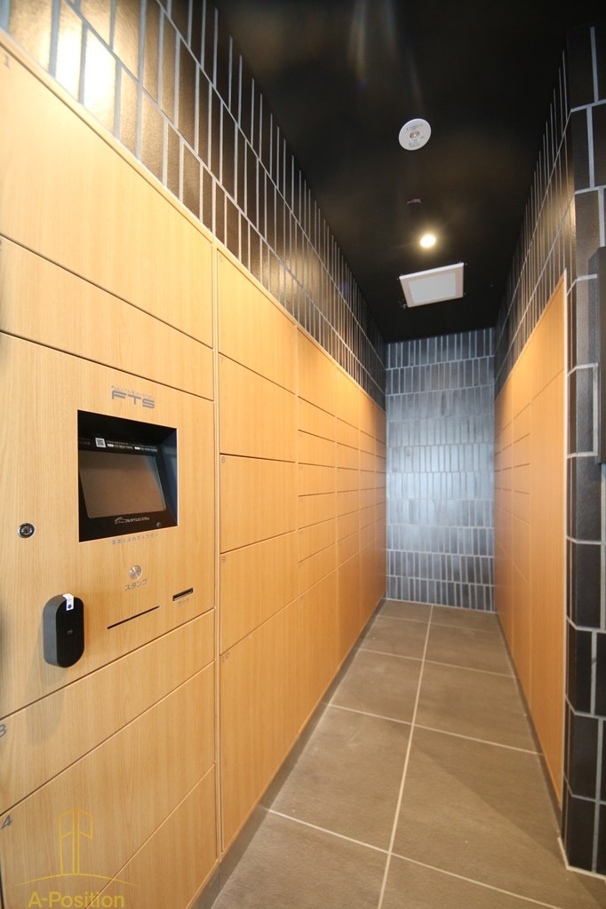 コンフォリア・リヴ本町WEST Q