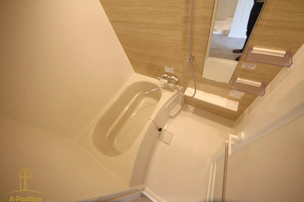 コンフォリア・リヴ本町WEST Q