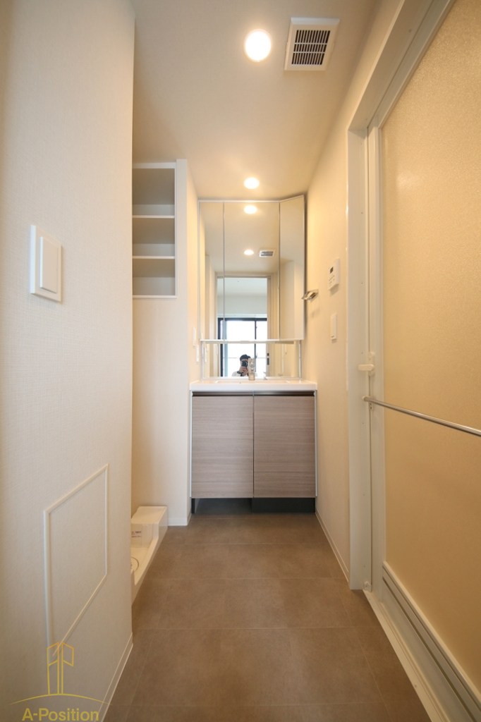 コンフォリア・リヴ本町WEST Q