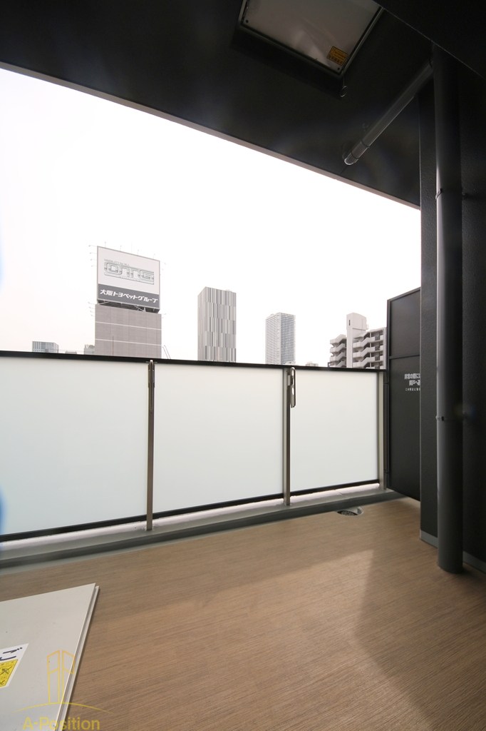 コンフォリア・リヴ本町WEST Q