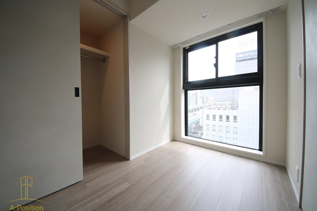 コンフォリア・リヴ本町WEST Q