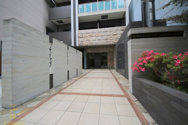WING TERRACE MINAMIHORIE