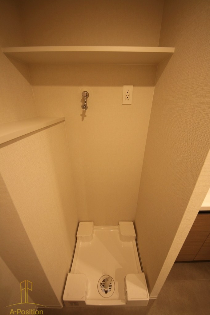 コンフォリア・リヴ本町WEST Q