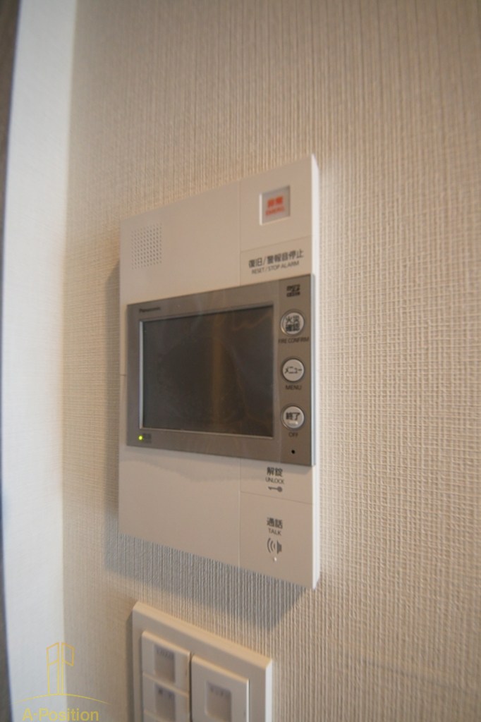 コンフォリア・リヴ本町WEST Q