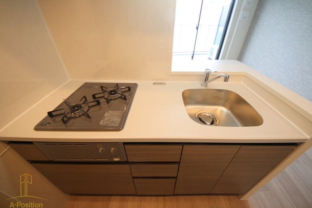 コンフォリア・リヴ本町WEST Q