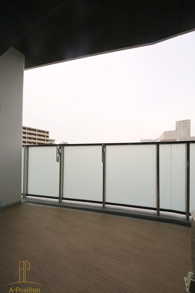 コンフォリア・リヴ本町WEST Q