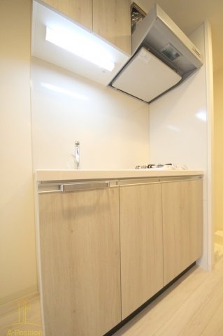 プレサンス福島ミッドエル