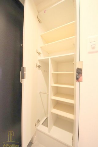 プレサンス福島ミッドエル