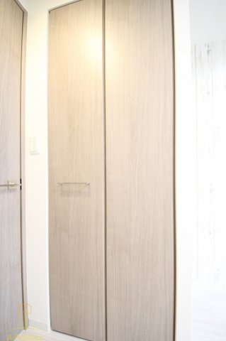 プレサンス福島ミッドエル