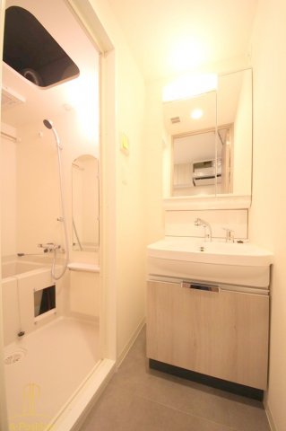 プレサンス福島ミッドエル