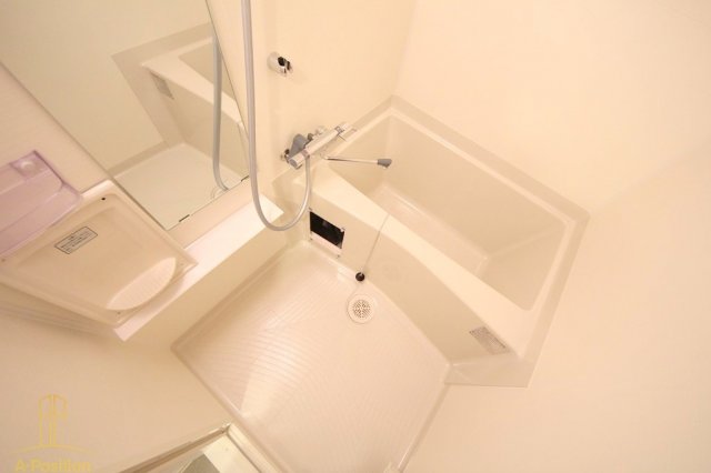 プレサンス福島ミッドエル