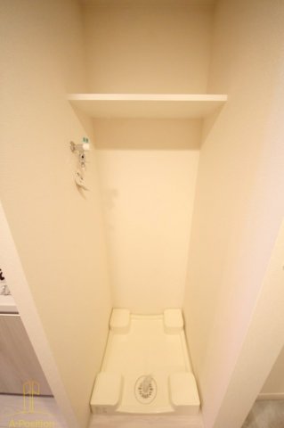 プレサンス福島ミッドエル