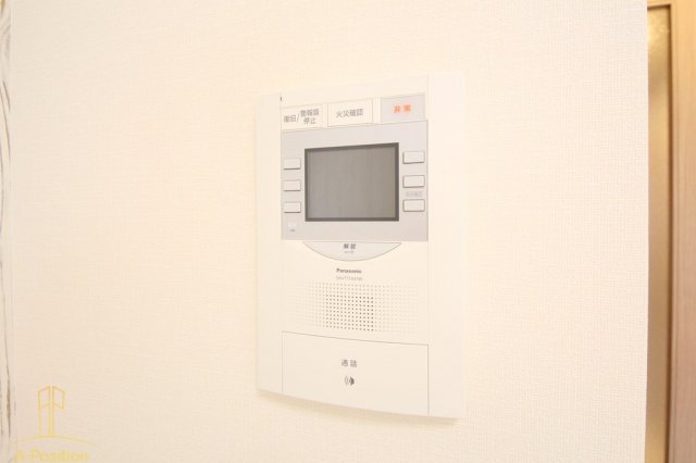 プレサンス福島ミッドエル