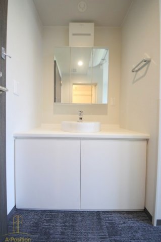 レーベンアパートメント新町