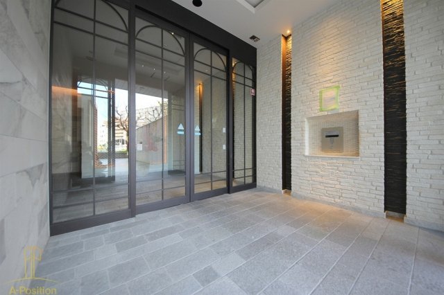 レジュールアッシュウエストレジス