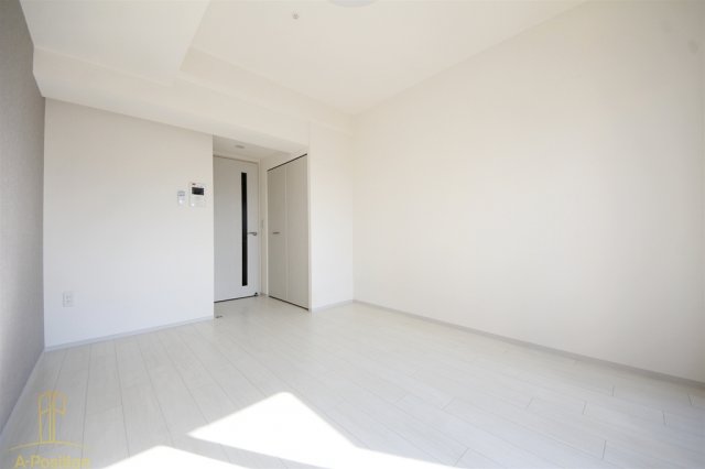 レジュールアッシュウエストレジス