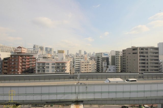 コンフォリア阿波座 