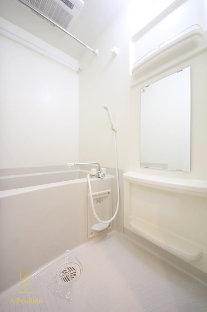 クリスタルブライト谷町