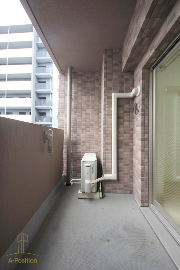 クリスタルブライト谷町