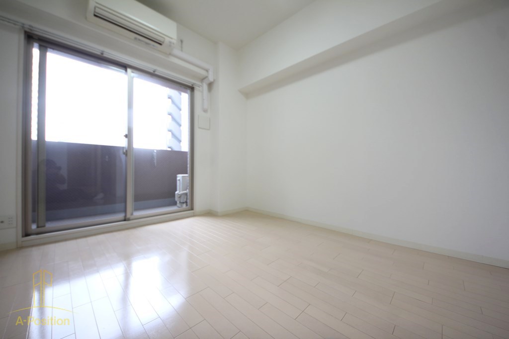 クリスタルブライト谷町