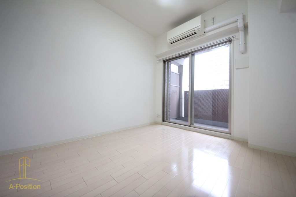 クリスタルブライト谷町