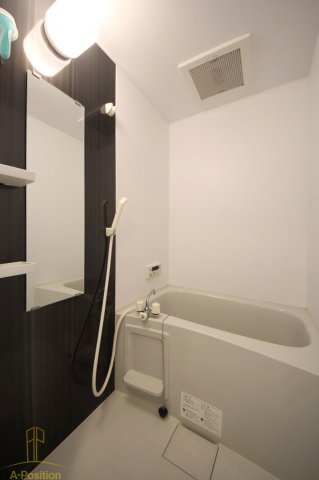 エスカーサ大阪WEST九条駅前