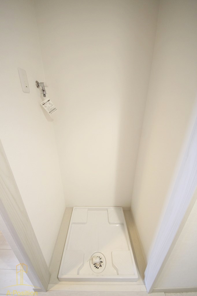 エスカーサ大阪WEST九条駅前