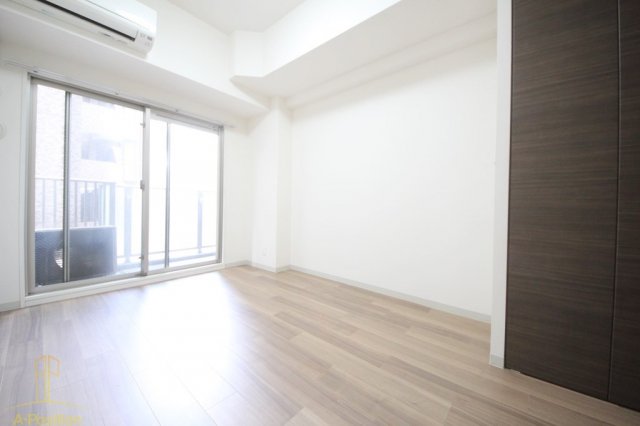 プレサンス京町掘サウス