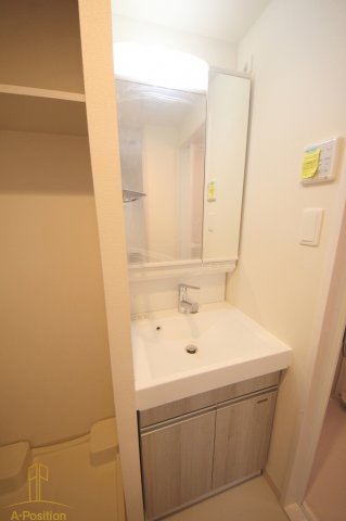 ララプレイス大阪福島ミラ