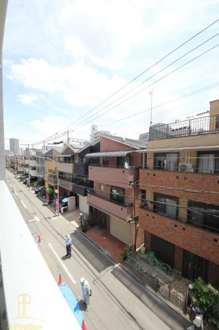 ララプレイス大阪福島ミラ