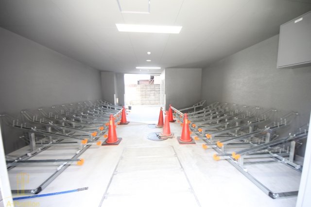 ララプレイス大阪福島ミラ