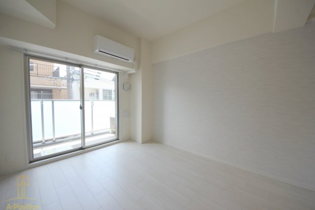 ララプレイス大阪福島ミラ