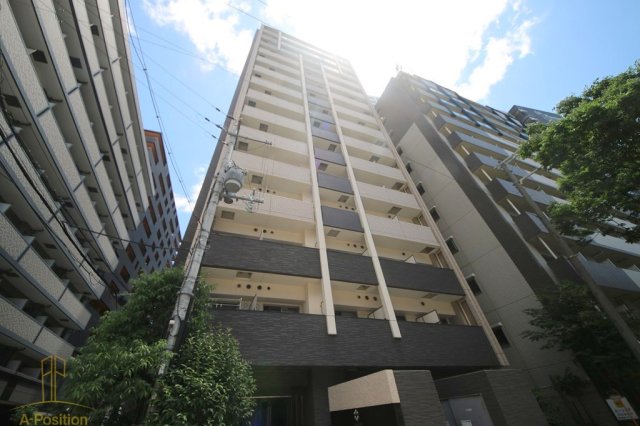 クリスタルグランツ梅田